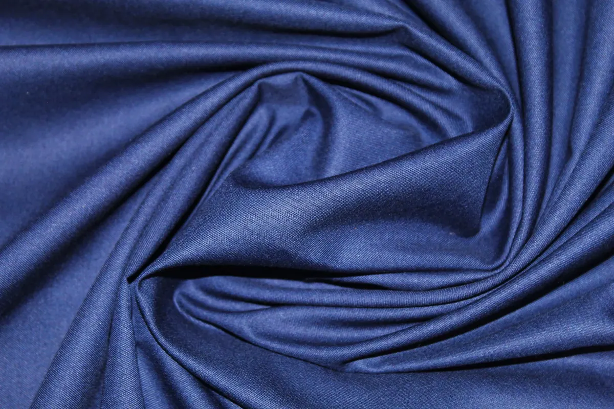 Royal Navy - Swirl view