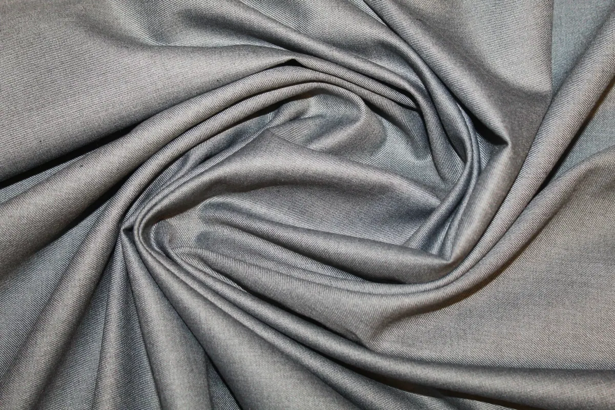 Silver Grey - Swirl view